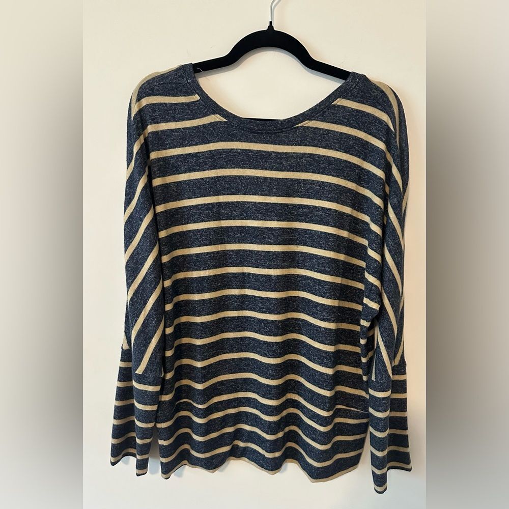 White House Black Market Long Sleeve Boat Snit Sweater SZ XL Pull On Beige/Navy